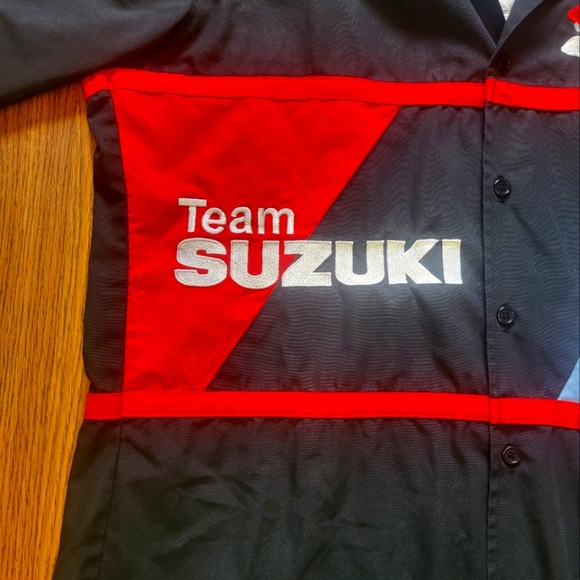 Authentic Team Suzuki GSX-R racing pit crew shirt by MPM Array Canada Made B25 - Picture 2 of 12